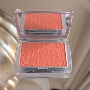 🆕Dior Coral Blush Compact NWT ( out of box)15oz.